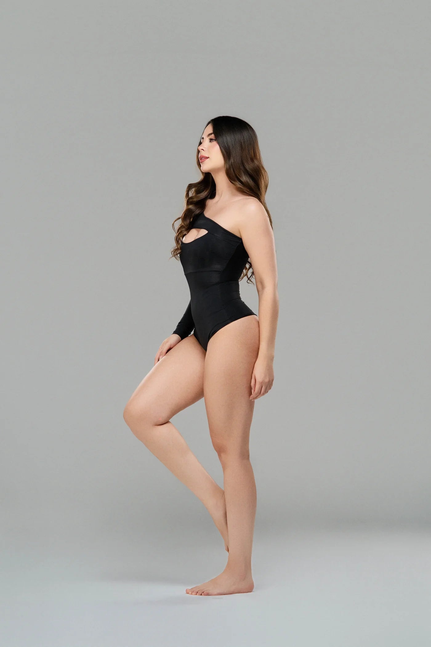 Body Nai negro con control de abdomen