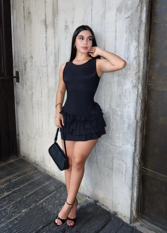 Vestido Paula negro con control de abdomen