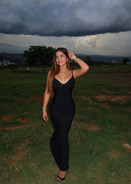 Vestido Georgina negro con faja interna
