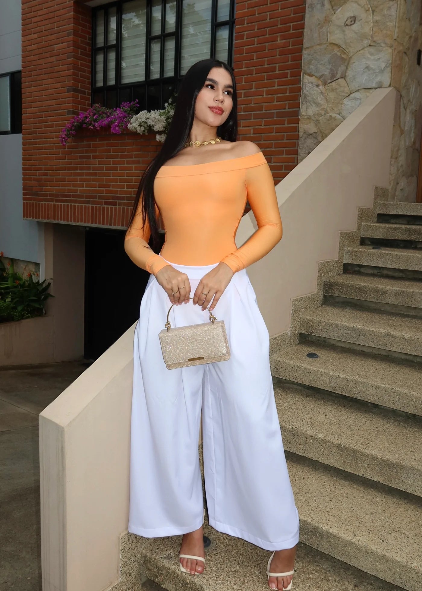 Body Sofia escote amplio edicion especial con control de abdomen